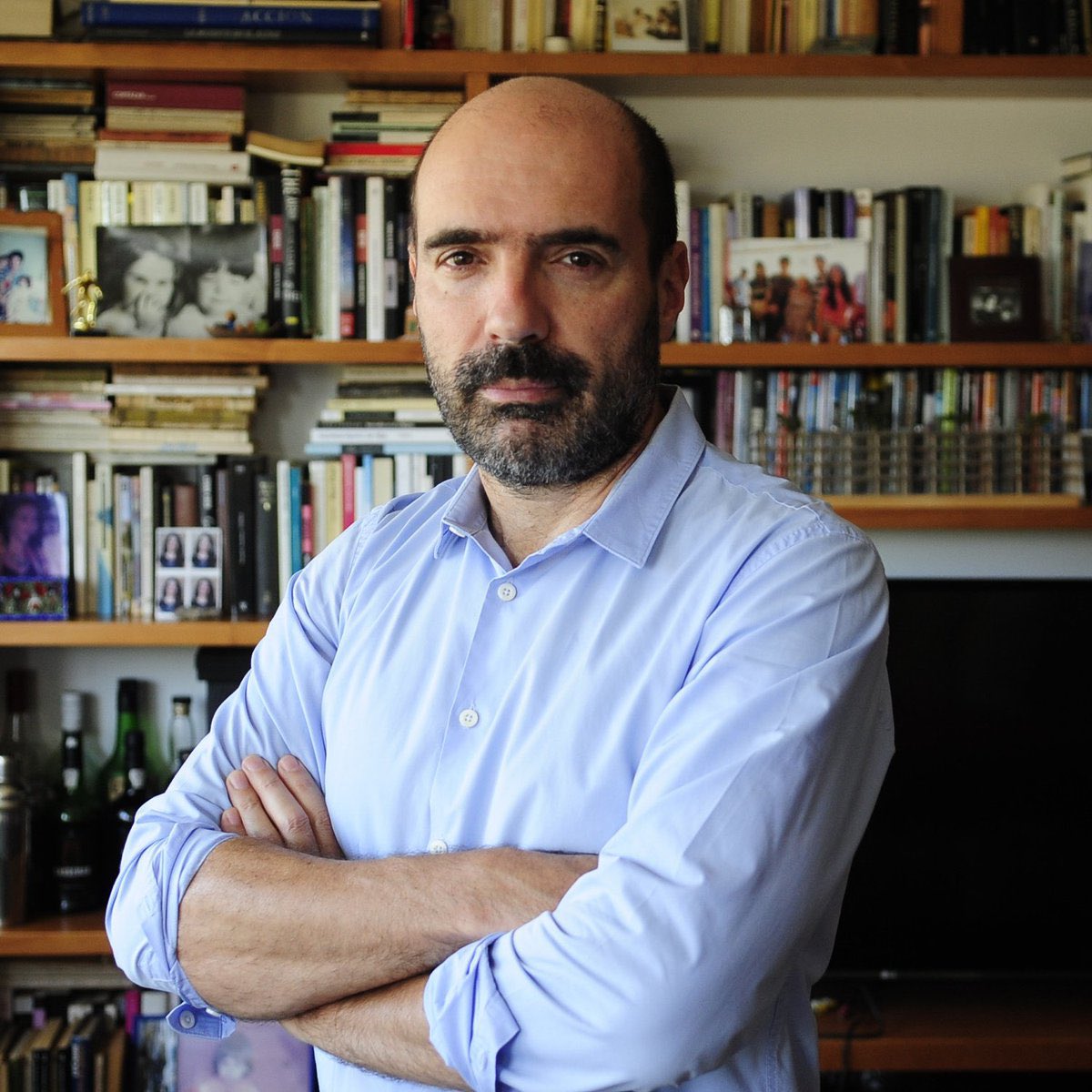 #AHORA | Nicolás Gadano, economista y Jefe de Empiria: “Argentina no está necesitando más deuda en moneda extranjera porque no tiene un déficit fiscal de caja pero vencen préstamos y bonos preexistentes” 

📻 Escúchalo por la1420.com.ar