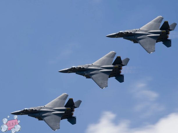 CancelSOAP's tweet image. BREAKING NEWS - Claims Erupt That U.S. Is Preparing Airstrikes Inside Afghanistan — Qatar Reportedly Greenlights U.S. Jets.

Claims circulate that the United States is preparing direct strikes inside Afghanistan following the D.C. attack carried out by an Afghan national.…