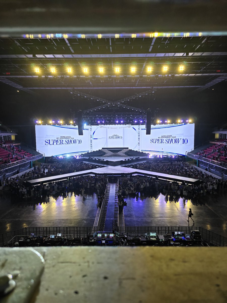 Beautiful2407's tweet photo. ได้โซนที่ใช่ ที่นั่งที่เริ่ด กราบบบบบบ
#SS10inBKK https://t.co/DHm5D17ZWT