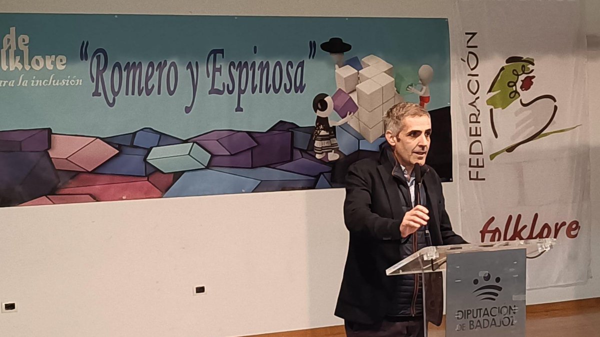 🔴 El diputado Abel González <a href="/AG_Ramiro/">Abel González Ramiro</a> ha participado esta mañana en la apertura del 11º Festival de Folklore para la Inclusión "Romero y Espinosa", organizado por la Federación Extremeña de Folklore en Fuente del Maestre. Patrocina #DipBdjz.