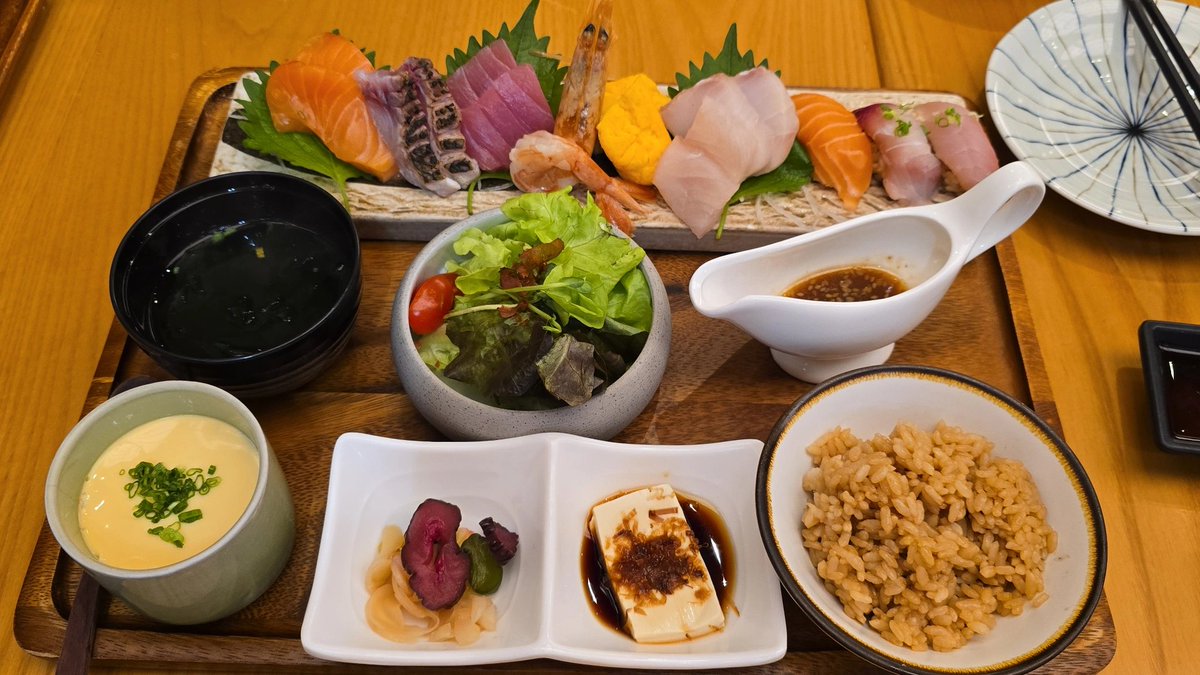 greencalamine's tweet image. ทุกคน หมดนี่ 320 !! 🥹😂