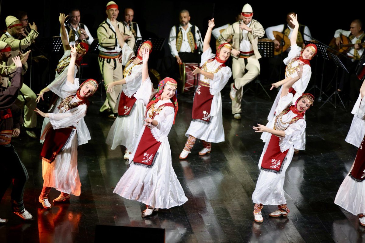 Javët Kulturore Ndërkombëtare tweet media