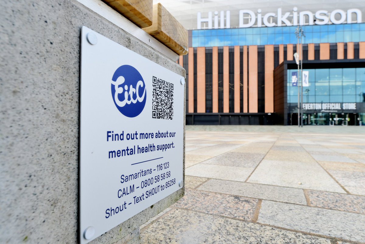 NilSatisNews's tweet image. 🏟️Everton have officially unveiled a memorial bench outside Hill Dickinson Stadium in memory of our Former Player Gary Speed, who tragically passed away 14 years ago this week. 💙