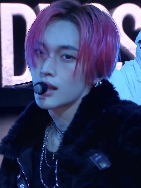 wonbinlvrs's tweet photo. PINK WONBIN IS REAL https://t.co/ogIB3EMGjz