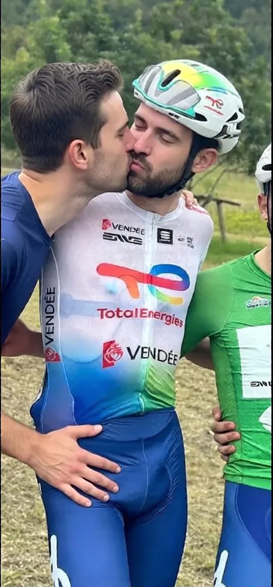 rgui31🇫🇷🇪🇸🚴♀️ tweet media