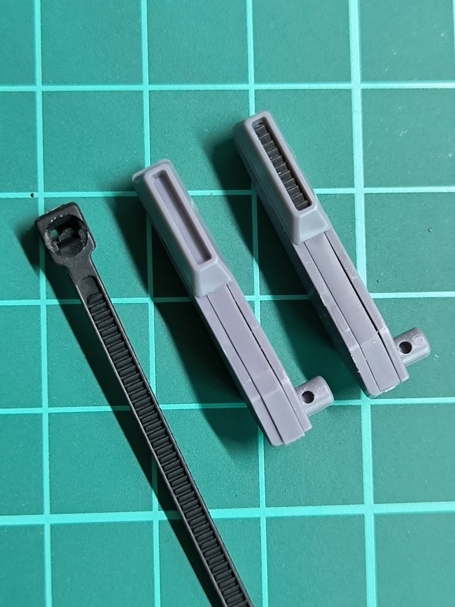 ジェガンのスラスターにケーブルタイを使用する詳細な手順！ すごくうまくいくよ 😳❤️