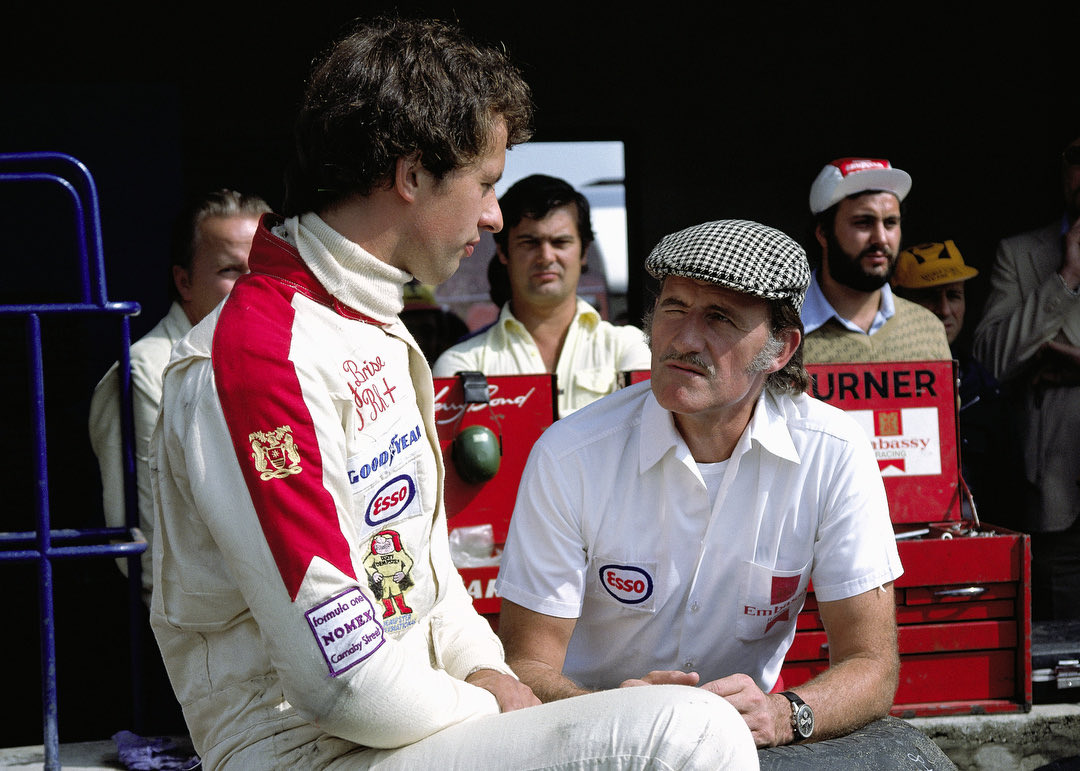 #F1 Hoy se cumplen 50 años del accidente aéreo que se llevó las vidas de Graham Hill, Tony Brise, joven promesa británica, el manager del equipo, el diseñador del auto y de dos mecánicos. Hill había ganado dos títulos mundiales, venció cinco veces en Mónaco, una vez en las 500