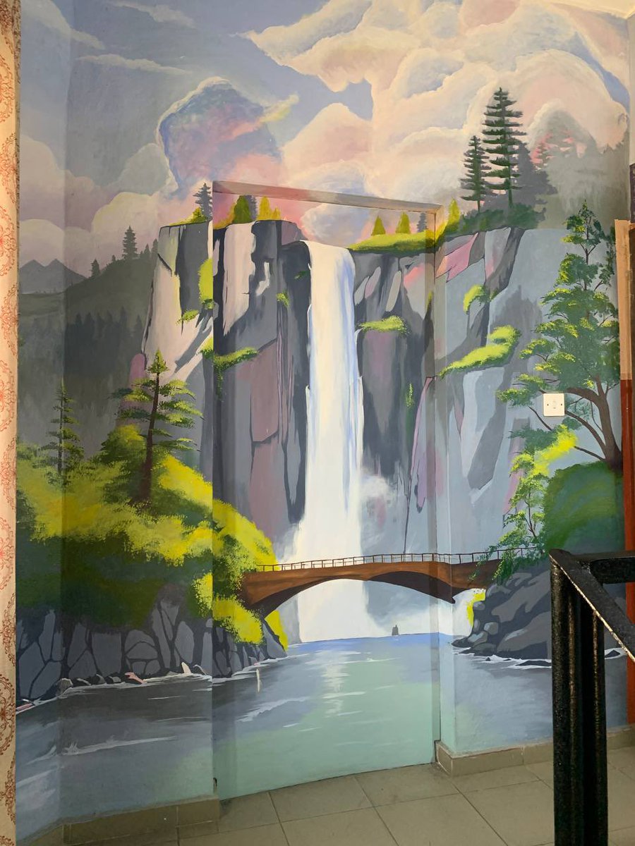 thehumanpalette's tweet photo. Hi, I’m Praise. I paint murals and this is my work.✨ https://t.co/ChDX8e8Jti
