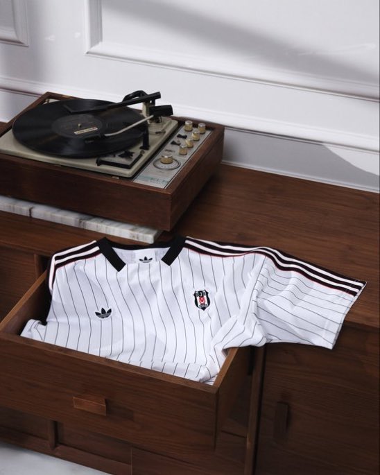 milyonlarca dilek hakkim olsaydi ben yine seni dilerdim