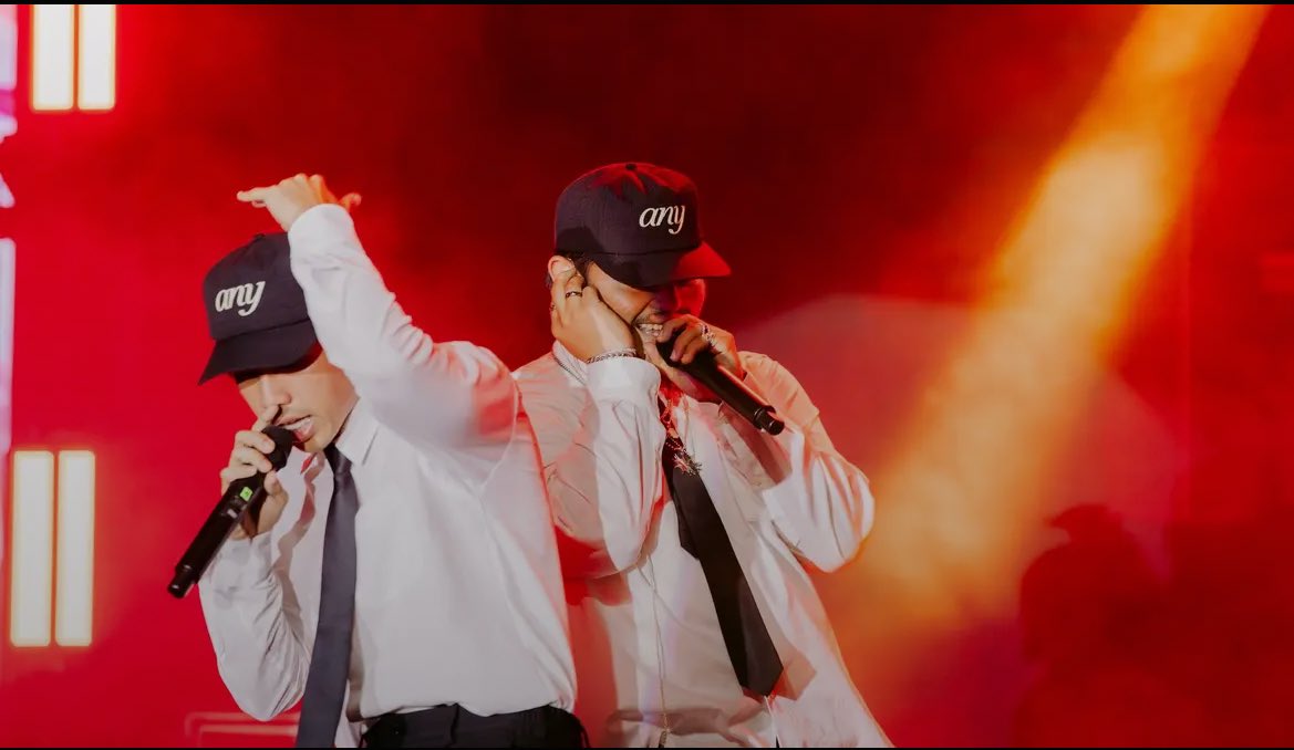 WEASELS OFFICIAL tweet media