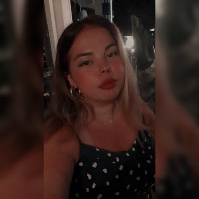 suneyasemin's tweet photo. #YeniProfilResmi https://t.co/kH06M9oRzZ