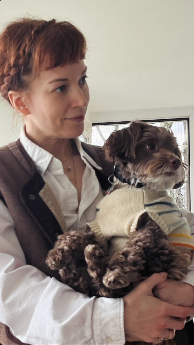 lowerfiles's tweet image. 📲 britt and her adorable son, bow-tie, via instagram stories.