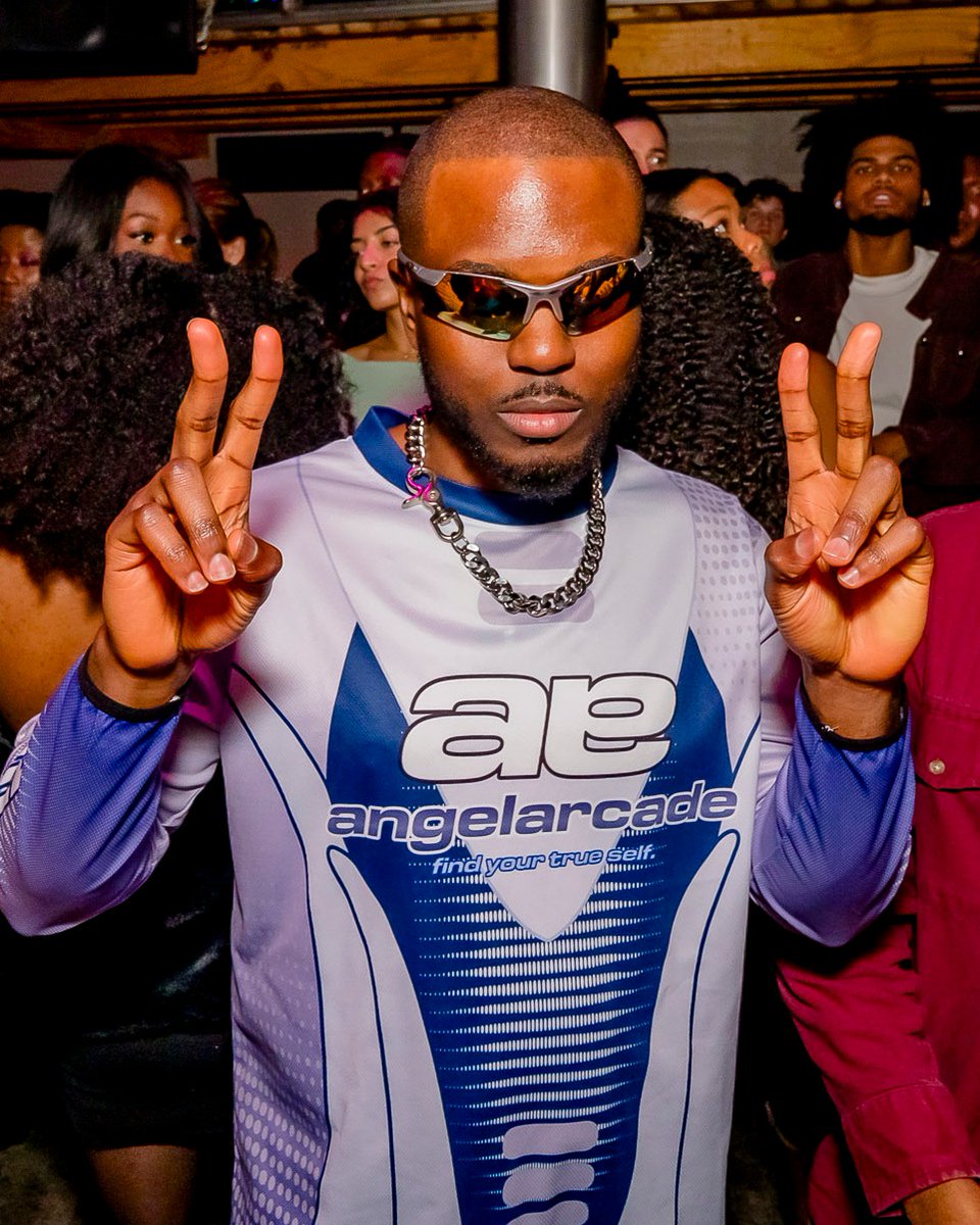 mjqofficial's tweet photo. ⭕️TONIGHT ⭕️
➕ #MJQSATURDAYS➕
🎶 Sounds by @xavierblk @alexheisey
➕ #ALLTHESAUCE➕
🎶 Sounds by @dellharris
#mjqofficial #mjqconcourse #atlanta #atlnightlife #danceclub 
GET TIX-> https://t.co/ufjixQdsFl https://t.co/a29IDHp399