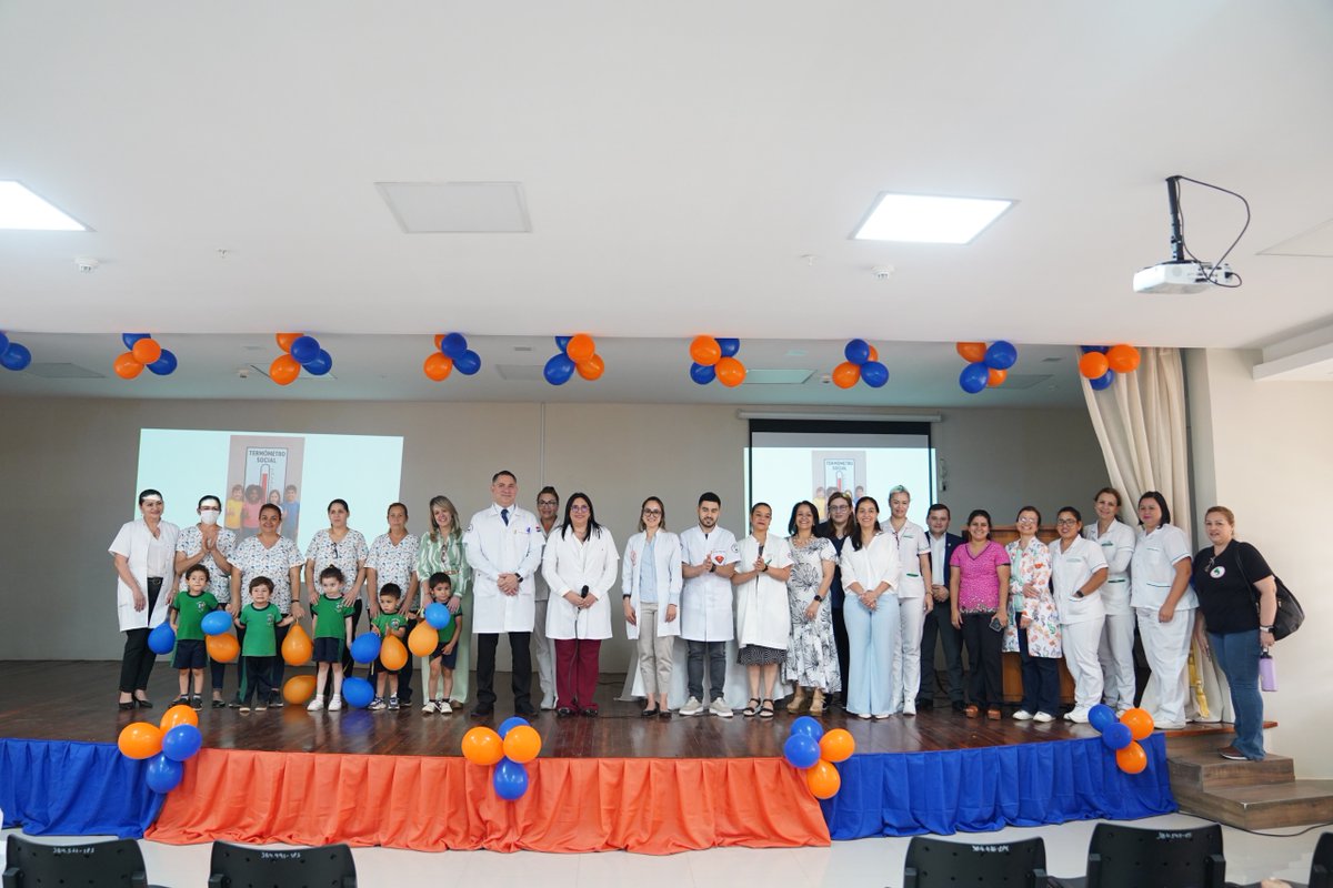 En #DespuésDelMate conversamos con el🗣️ Dr. Guido Zárate, coordinador médico del Dpto de Epidemiología del <a href="/IPSParaguay/">IPS Paraguay</a> 
💉IPS inicia vacunación contra el dengue en niños: la vacuna se aplicará a niños de 6 a 8 años en el Centro de Atención Ambulatoria del Hospital Central