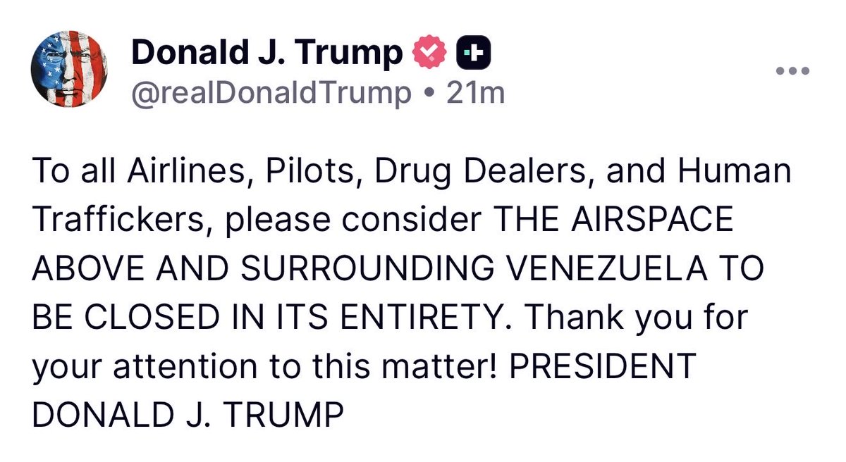 lcvelez's tweet photo. Urgente - Pres. Trump dice que se debe considerar cerrado totalmente el espacio aéreo de Venezuela y sus alrededores https://t.co/PZw1RdV6md