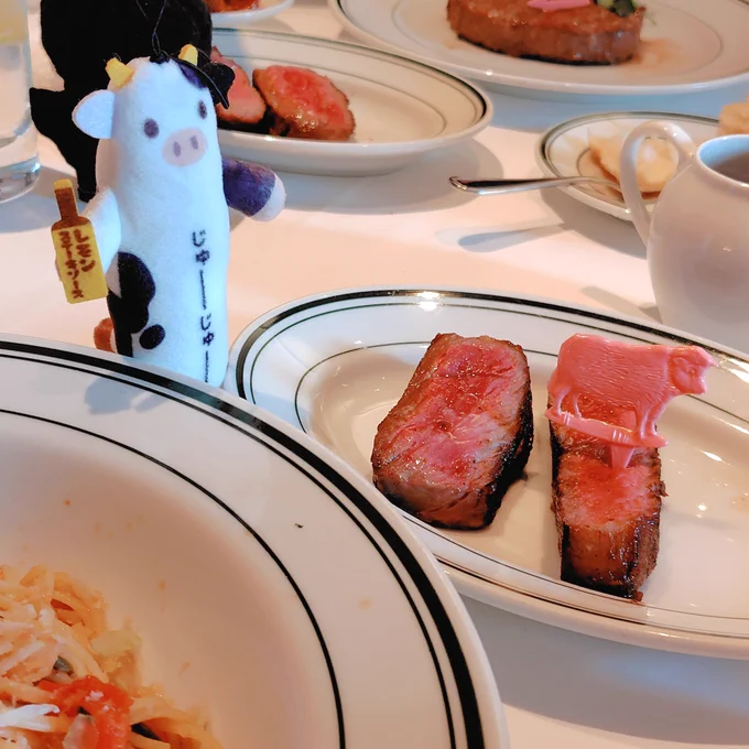 ステーキソースかけちゃお