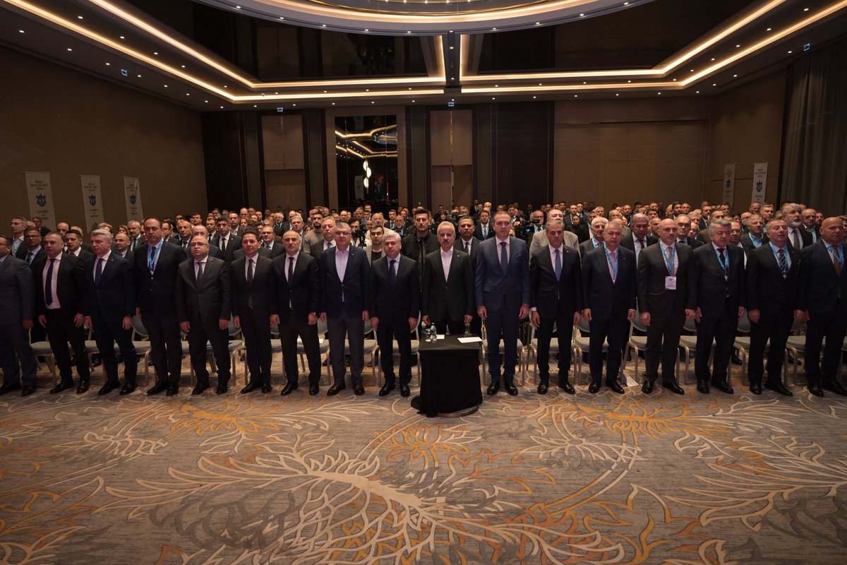 İMEAK Deniz Ticaret Odamızın 2022-2026 çalışma dönemini içeren 7. Müşterek Meslek Komiteleri Toplantısı, 29 Kasım 2025 Cumartesi günü, Sapanca’da yapıldı. 

İMEAK Deniz Ticaret Odası Yönetim Kurulu Başkanımız Tamer Kıran’ın başkanlık ettiği toplantıya, Ulaştırma ve Altyapı