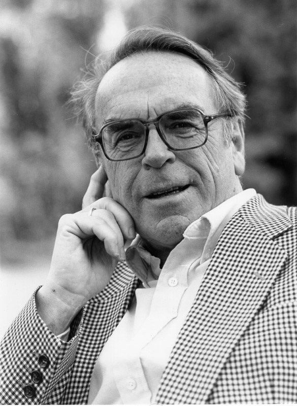 presbyterofpine's tweet image. Why Pannenberg for ecology and not Moltmann? 

Moltmann emphasizes divine immanence, so creation's existence now in God gives it meaning. 

Pannenberg emphasizes divine purpose to be realized eschatologically, so creation's groaning (Romans 8.22) now will be redeemed in the end.