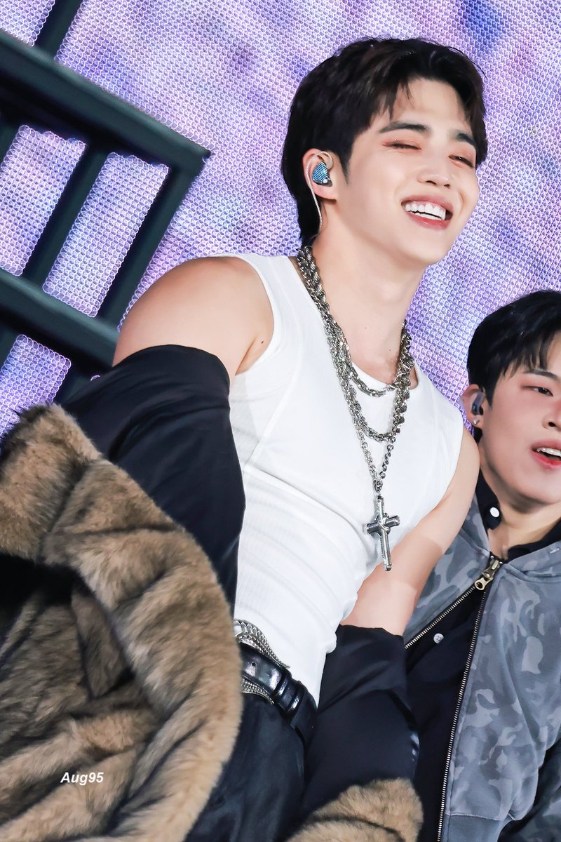 19950808_aug's tweet image. 251129 SEVENTEEN WORLD TOUR [NEW_] IN NAGOYA

#세븐틴 #SEVENTEEN #최승철 #승철 #에스쿱스

@pledis_17