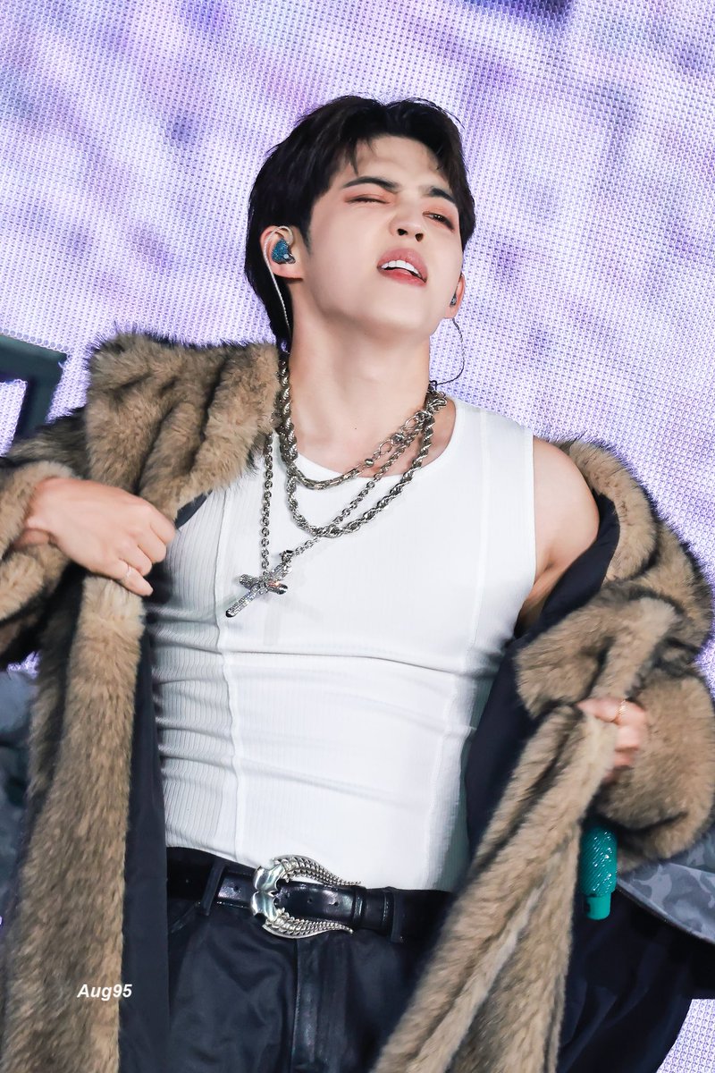 19950808_aug's tweet image. 251129 SEVENTEEN WORLD TOUR [NEW_] IN NAGOYA

#세븐틴 #SEVENTEEN #최승철 #승철 #에스쿱스

@pledis_17