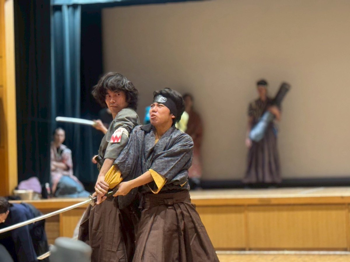 africa__za's tweet image. 本日も
#あさぎもん2025 お稽古でした。

本日はB班のラスト通しでした。
作品をより良くするためのコトを今一度身に落とす。
そして、いよいよ明日は最終稽古。

本日の朝には
この『あさぎもん』を作った中山さんについてより知って作品を楽しめるから
こちらも要チェック🔥…