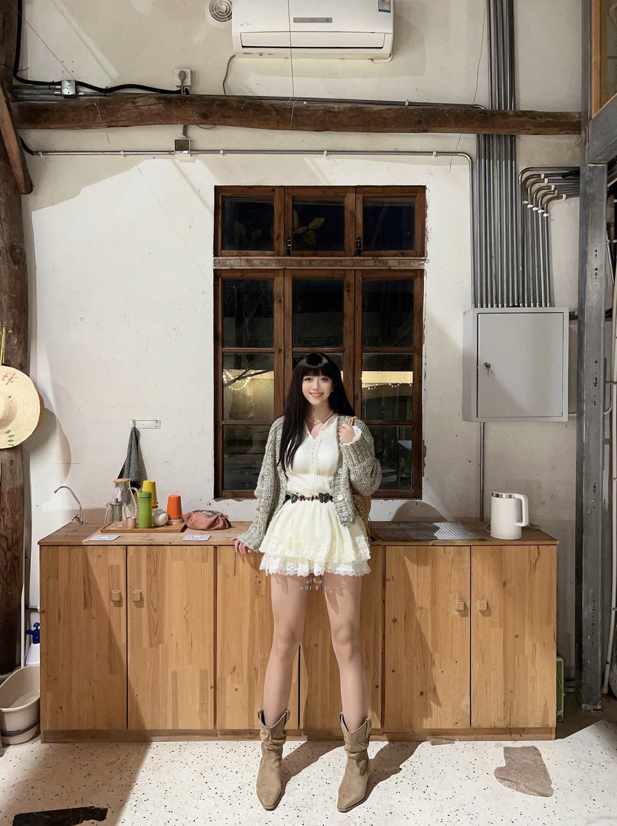 lucyannas鹿西西 tweet media