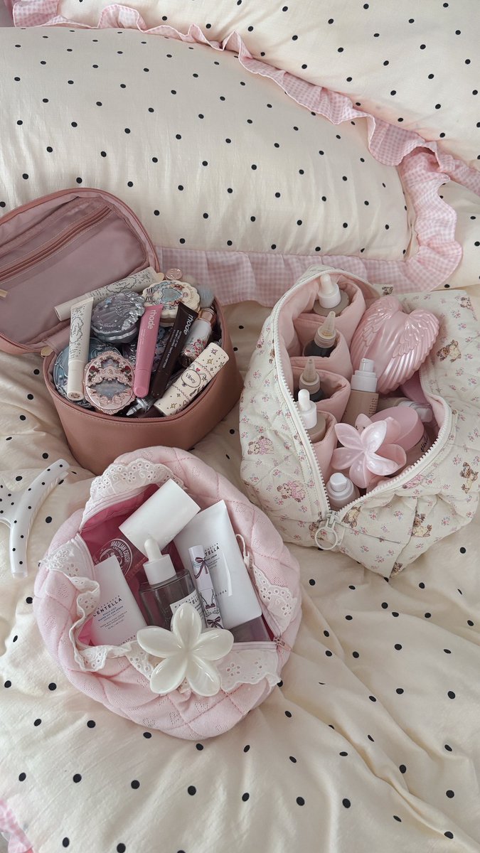 𝘉𝘢𝘺𝘥𝘢.⊹𝜗𝜚⋆ . tweet media