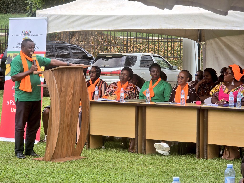 MakerereIGDS's tweet photo. The Public Dialogue is on!
In attendance is the Ag. Vice Chancellor of @Makerere Professor @SsaliSarah and the Executive Director of @wougnet Ms. @sandraaceng  who noted that Working together to support the 16 days against GBV activity is everyone's role. 
Mr. @EricTumwesigye1 from the @MakerereGMD raises an important point reckoning that Men should join in the efforts to create spaces free from GBV. He adds on that Sharing someone’s photos without consent is abuse, not gossip. And that Consent can also be online!

#16DaysOfActivism