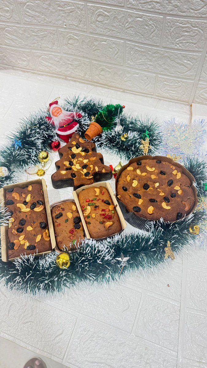 HumansofHyd's tweet image. “I always wanted to take care of my family without giving up on my own dreams. That balance mattered to me, and that’s what pushed me to start something I could proudly call my own.&quot;

Full Story &amp;gt;&amp;gt; shorturl.at/eqGIF

#Entrepreneur #Lifelessons #Journey #HumansofHyderabad