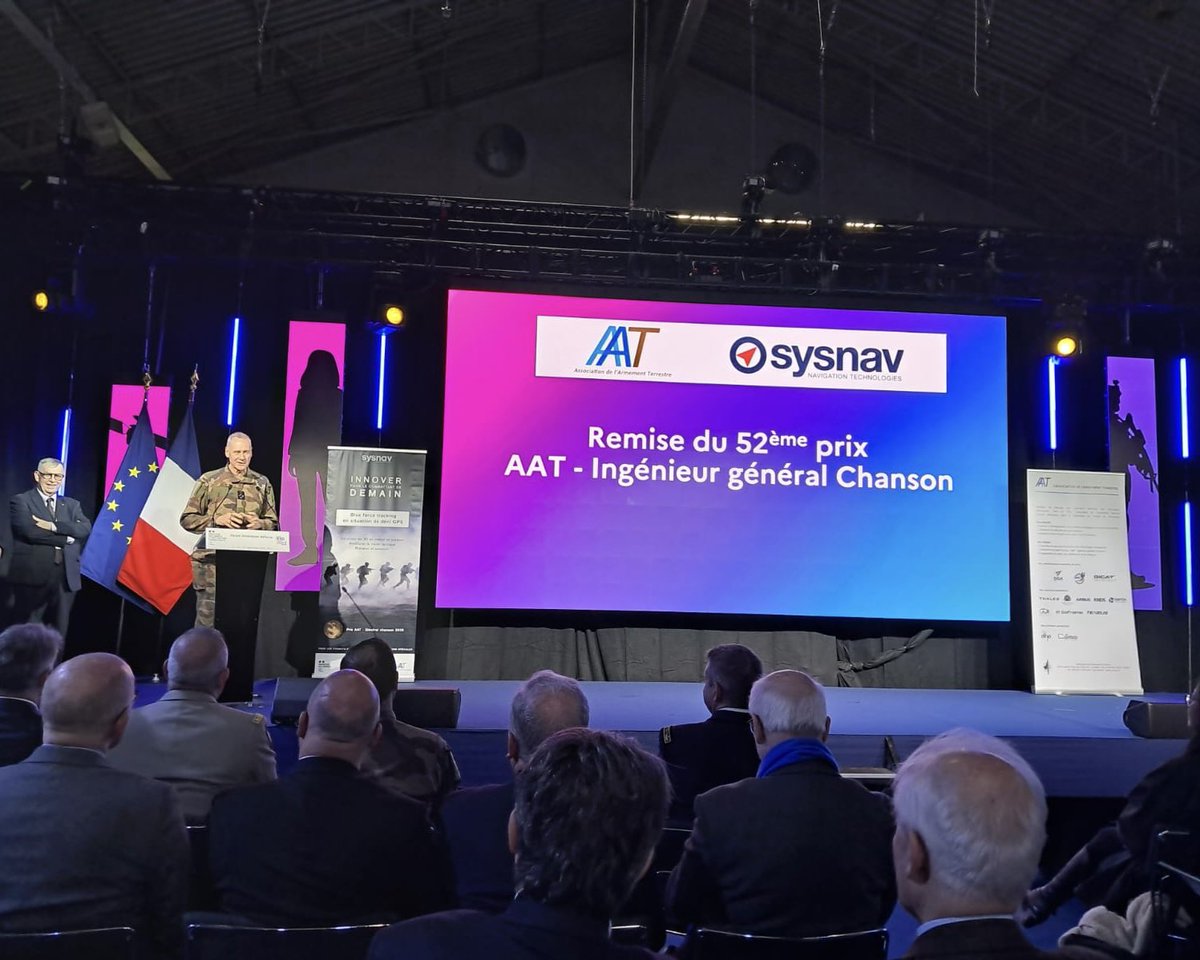 CEMAT_FR's tweet image. Visite du forum innovation défense.

J’y ai retrouvé nos soldats et les industriels qui oeuvrent ensemble afin de développer des solutions opérationnelles innovantes au profit de l’@armeedeTerre #DeCombat 

A cette occasion, j’ai remis le prix ingénieur général Chanson à la…