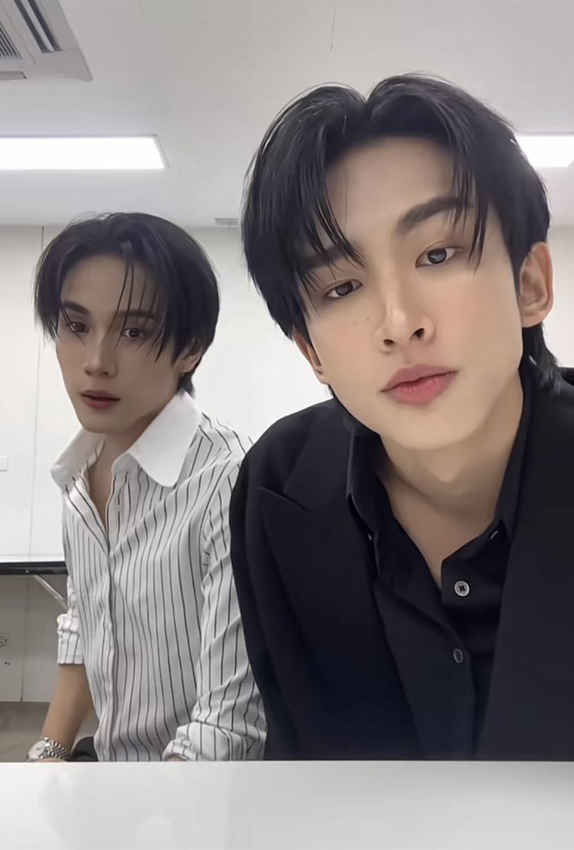 naneng_jaa's tweet image. ลูกๆหล่อมาก กี๊ดๆๆๆๆ
พี่น้องคู่นี้ ตัวติดกันสุด

#SurfJava #swensurf #javabh 
@swensurf @javabh28