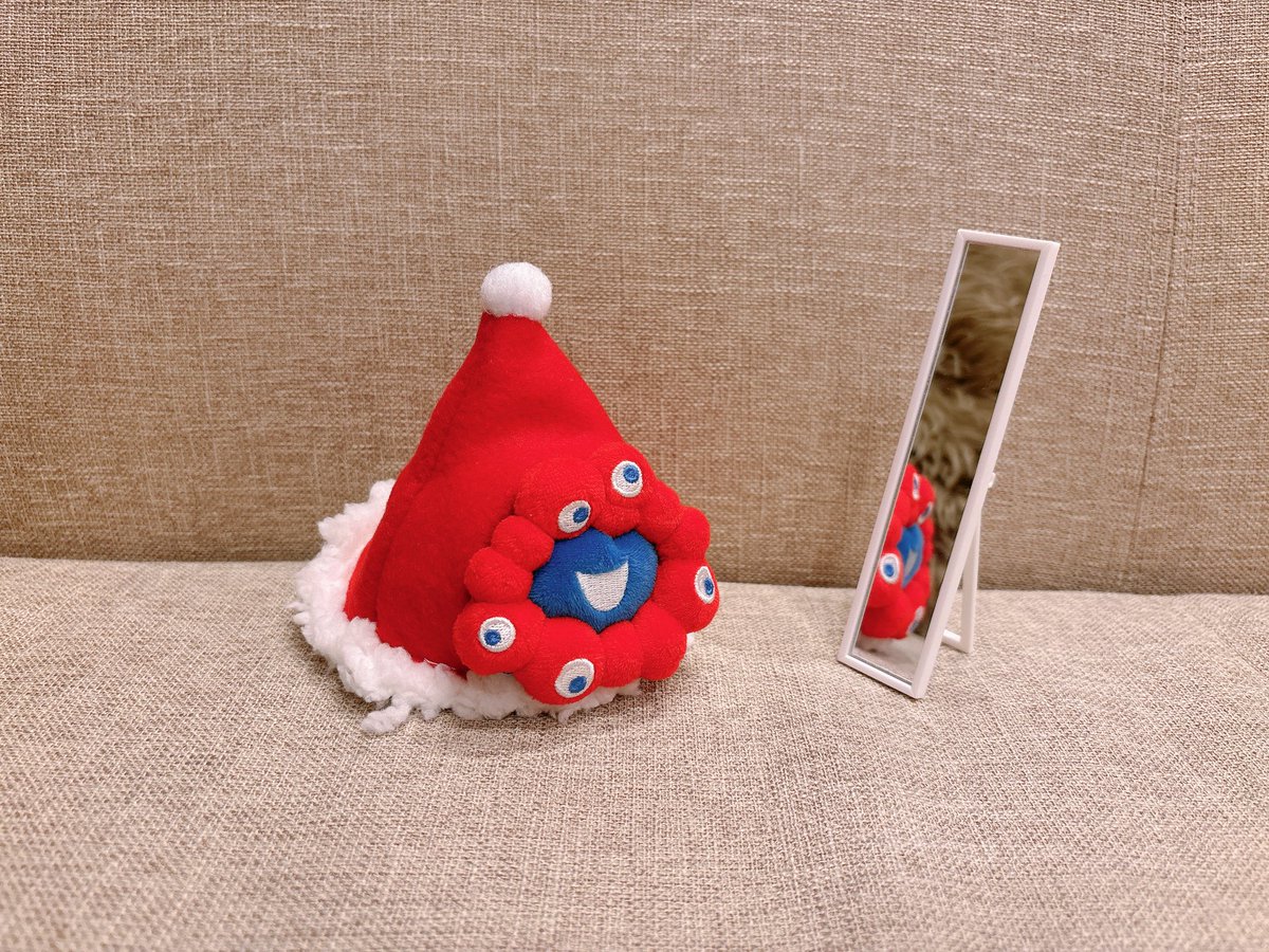 myakumyakudesu_'s tweet photo. ぴったり🎄

セリアってお店にあったんだって

シンプルだから
なにか飾りつけてもらお🪅 https://t.co/7siHdWgItn