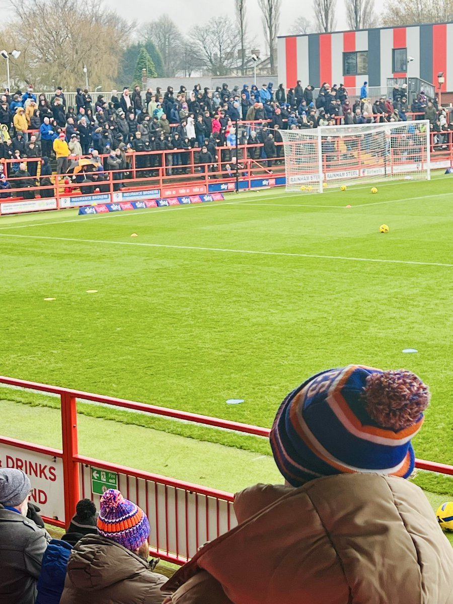 oldhamfanmedia's tweet image. Why, why, WHY play that formation this half?! Needs another HT revamp cos that was shite #oafc