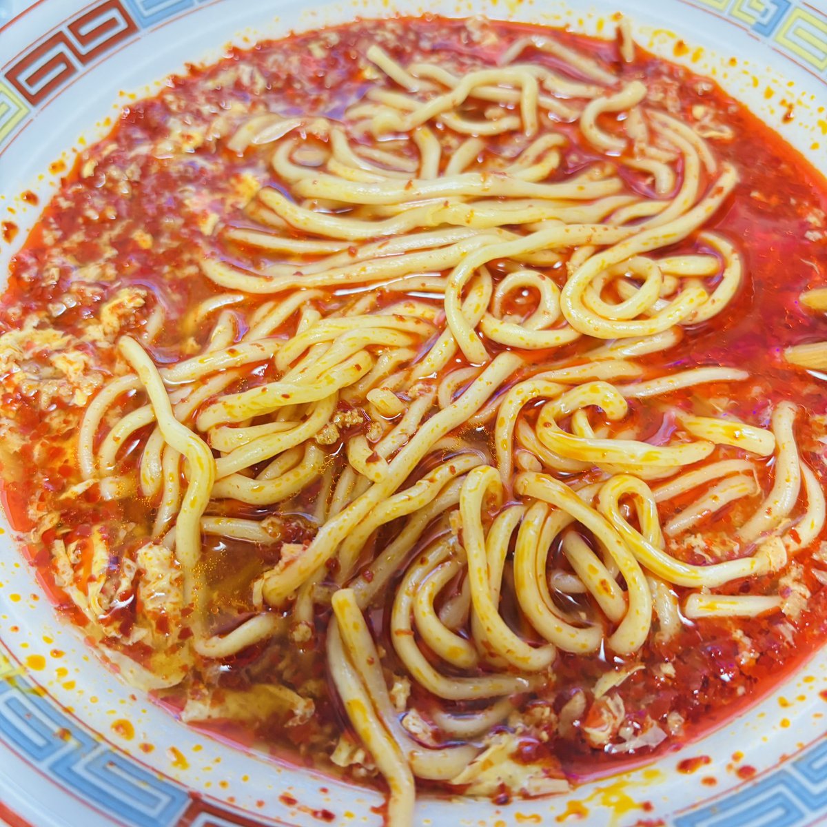 logd06's tweet image. 持ち帰りで買ってきてもらった🤍
中本欲抑えられた