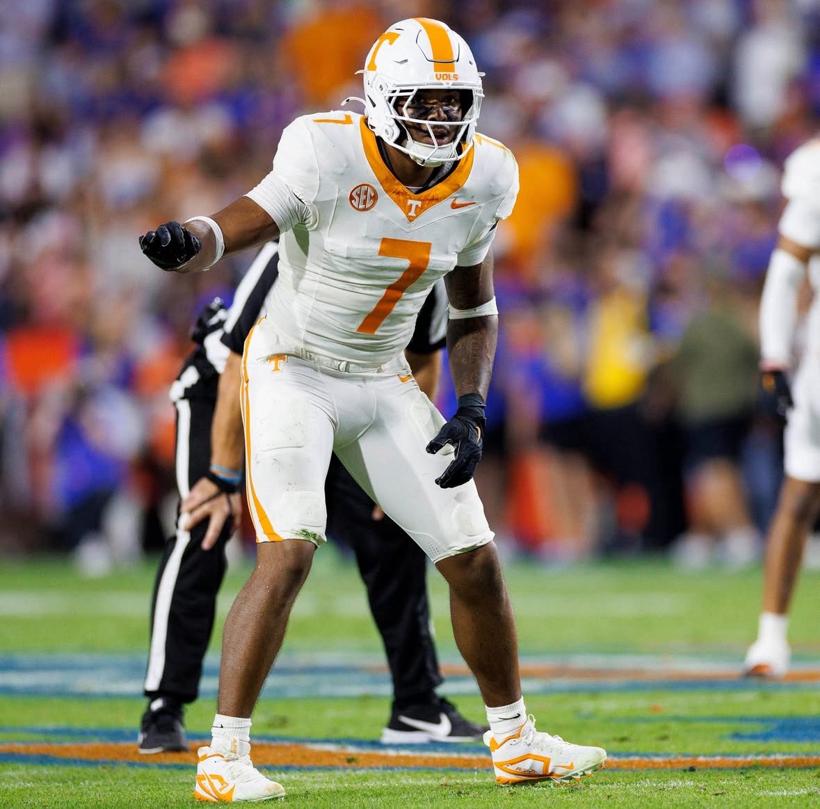 More_Issues's tweet image. It’s GAMEDAY!🍊