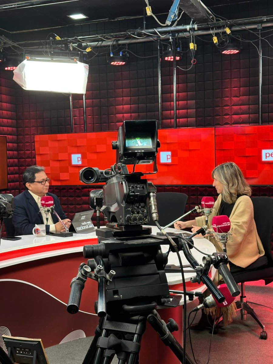 LlanoMechi's tweet photo. @JMilei lidera la batalla cultural en la región.
En Perú llevando las ideas de la libertad, con sus pilares en la defensa de la vida, la propiedad y las libertades individuales.
¡Agradezco a Pablo Ivan Dono @contribuarg  por la invitación! https://t.co/zE3ZaG2ggs