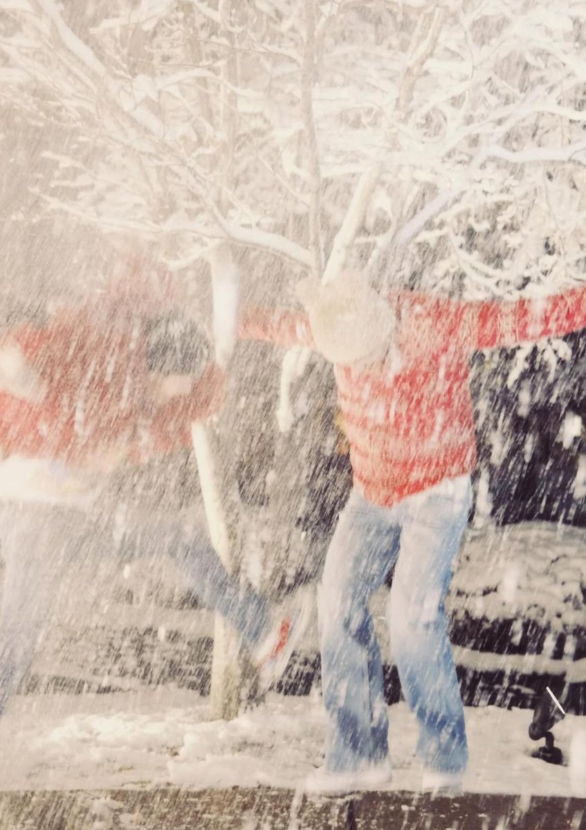 amethystangel81's tweet image. Happy 1st anniversary to Winter Ahead, iconic masterpice, that breathes the harmony of Universe !
Love You,  my Magic Winter
❣️🪐🧸💯
#Taehyung IG post 29.10.2024
#V #KimTaehyung
#PARKHYOSHIN