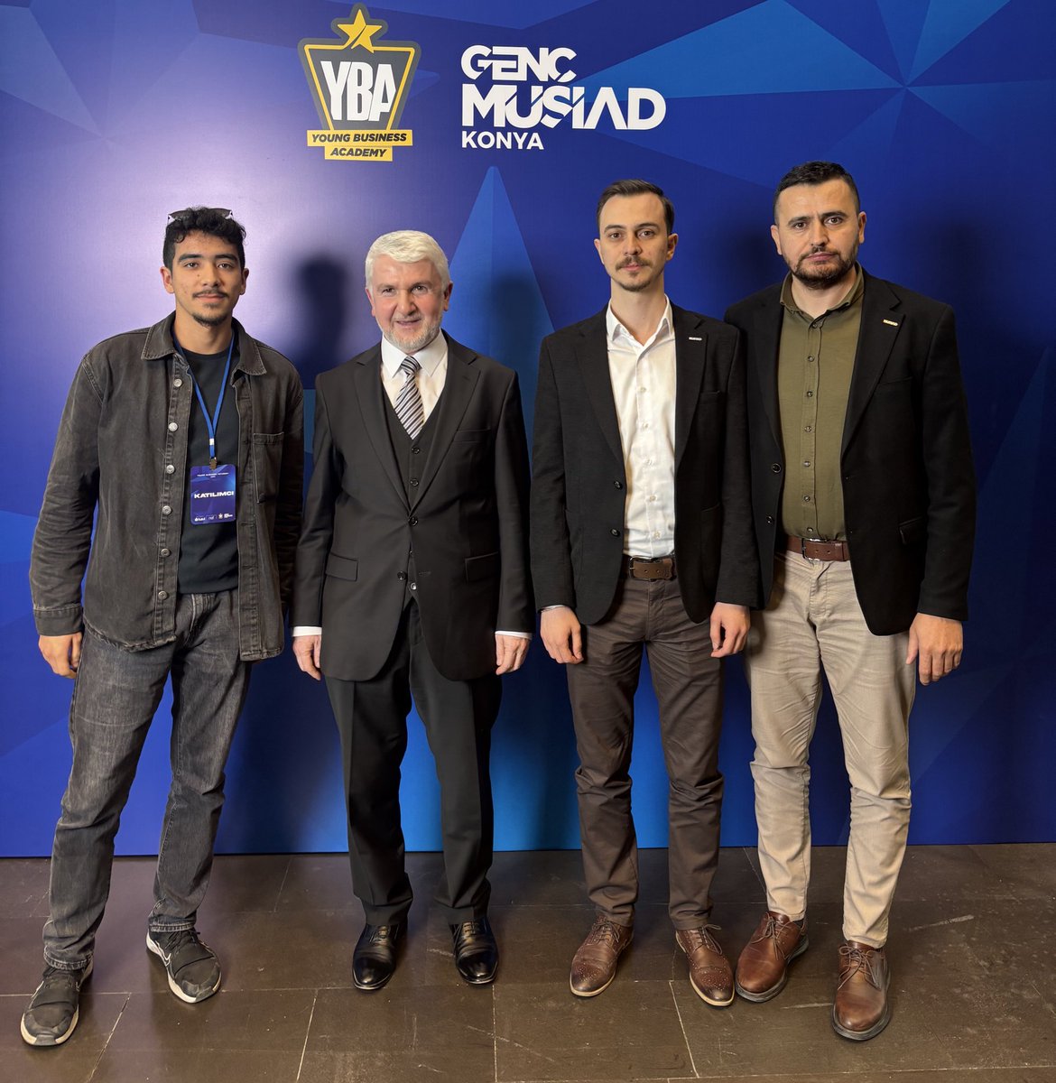 Genç MÜSİAD Konya’nın düzenlediği, birçok iş insanı ve akademisyenin konuşmacı olarak katıldığı Young Business Academy programına Başkanımız Kürşad Bugra YAZICI ve üyelerimiz katılım sağladı. #gençmüsiad #ybakonya
