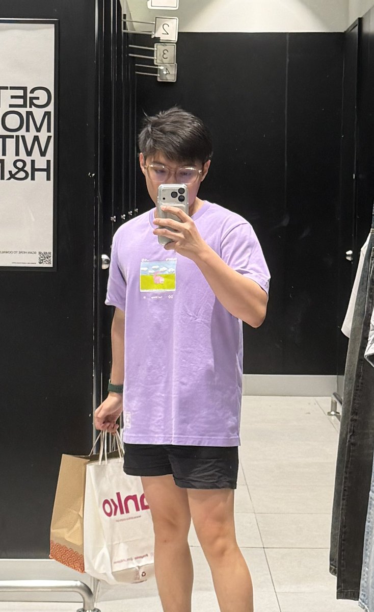 patmanansala_'s tweet photo. Super happy na I got to complete all these Pokemon shirts at a huge discount! https://t.co/at0R9ub3JV