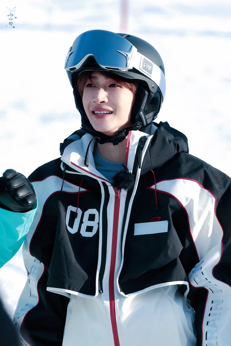 G_Charlie_Liuyu's tweet image. 20251128  Reunion Xuebao⛄️
Cr.雨中曲 | 刘宇

#LiuYu #刘宇 #リュウユ
#리우위 #หลิวอวี่ #LưuVũ