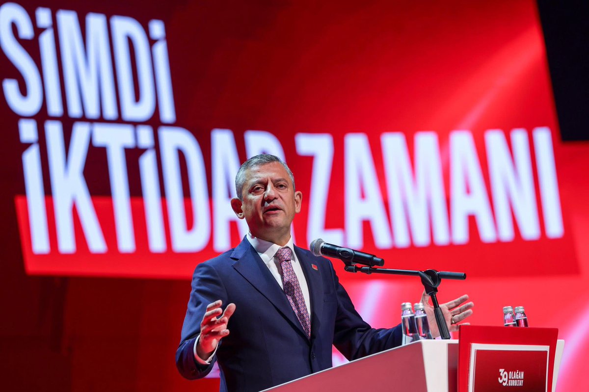 omerferdikart's tweet photo. Şimdi iktidar zamanı!

@eczozgurozel @KasimKocCHP @HaymanaChp https://t.co/u6QkbfMZyB