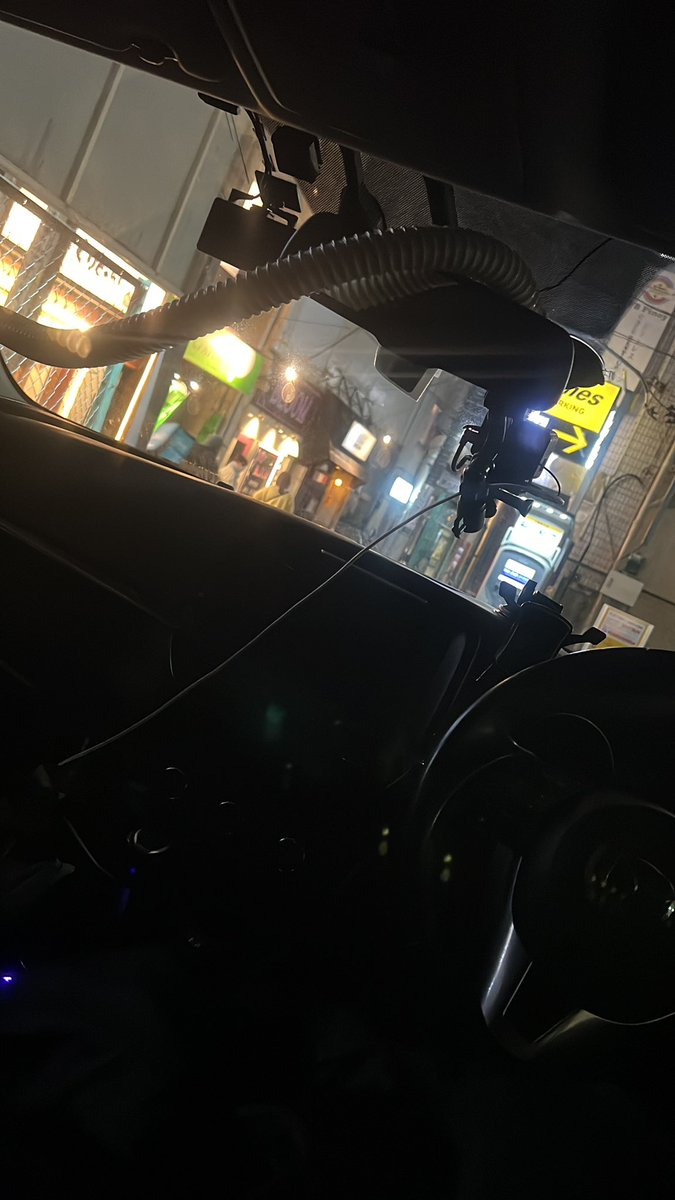 本日はお招きして頂いたほんごーくん、主催のるかさん、目で楽しませてくれたうまさん、拙い繋ぎからバトンを受け取ってくれたあやややさん、そして会場で一緒に盛りあがってくれた演者さん、お客様、本当にありがとうございました🙇‍♂️
めちゃくちゃ楽しかったです!! 
(文字数制限) #遊すた