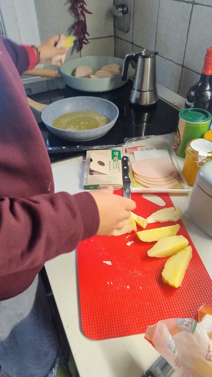 GullyHome's tweet photo. #Insieme n.1
Perché certe cose è molto più bello farle insieme... Alla mia Vita ♥️
#GullyHome #vita #vitamia #29novembre #buonsabato #amore https://t.co/AkdAQ0q3kS