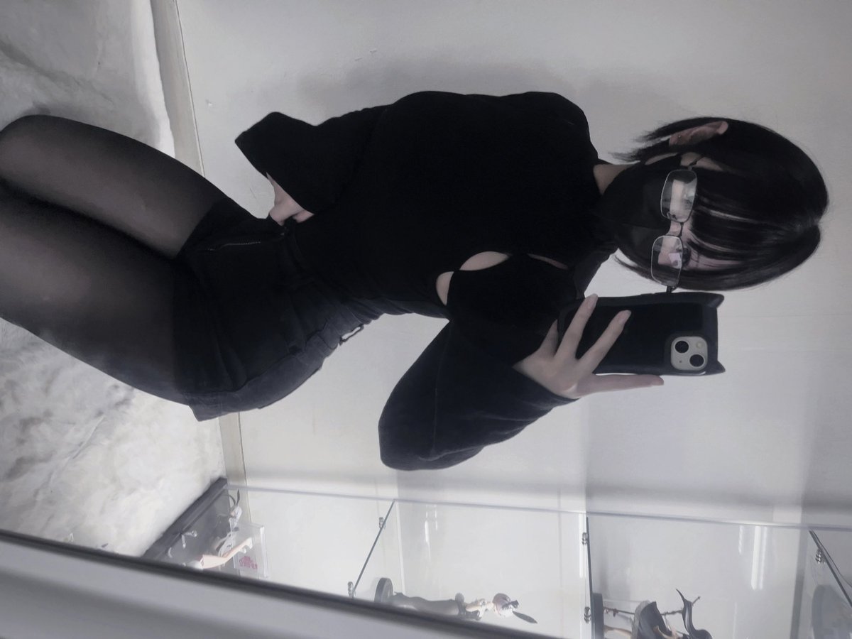 _zovdc's tweet image. ゲンドウやめれる？