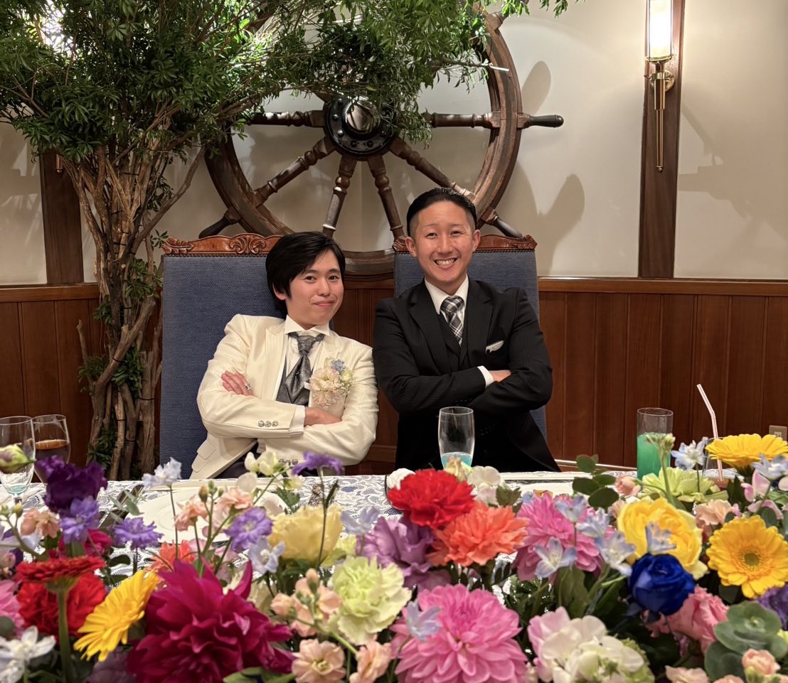 TOPPOREN's tweet image. 親友よ末長くお幸せに！
本当におめでとう！
素敵な式をありがとう！！