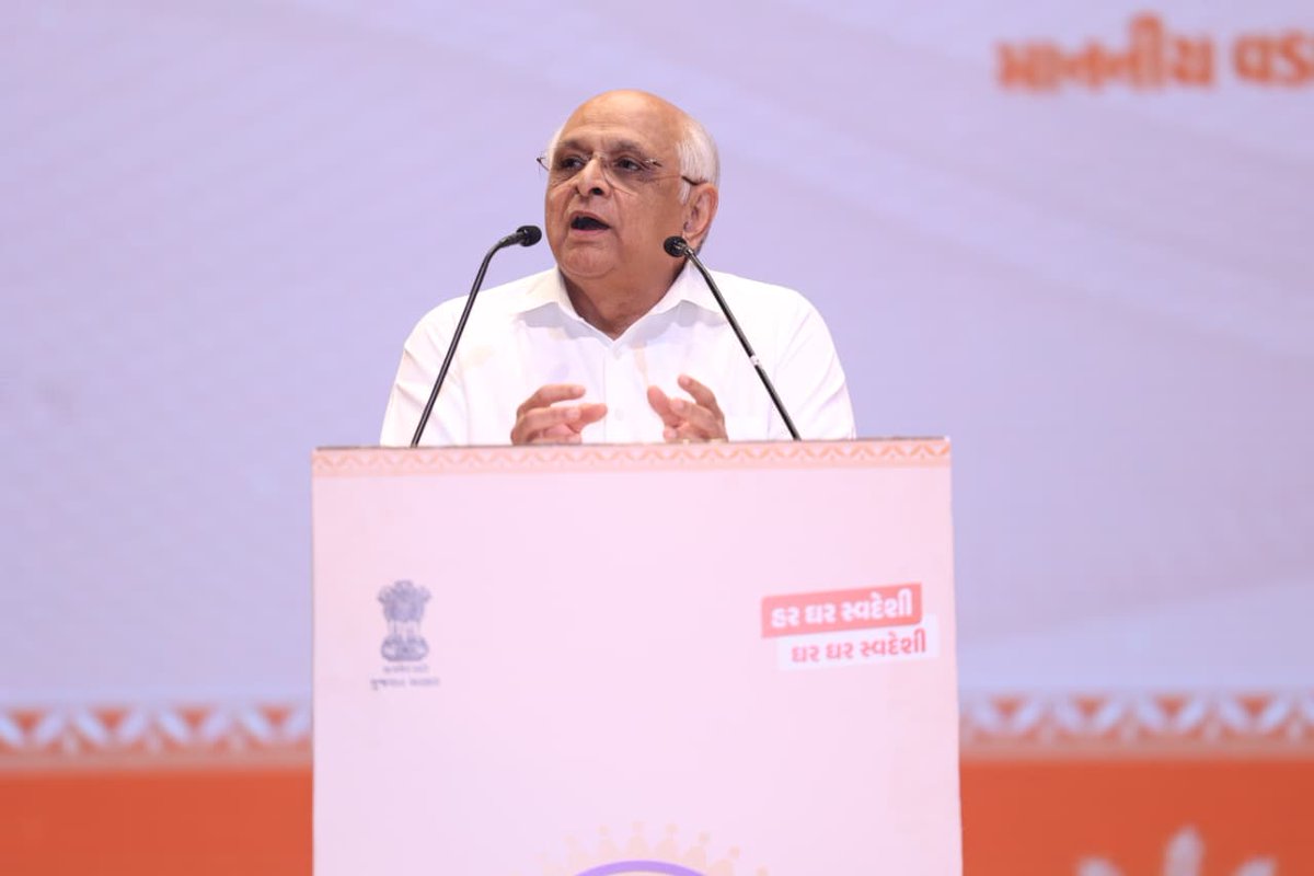 CMO Gujarat tweet media