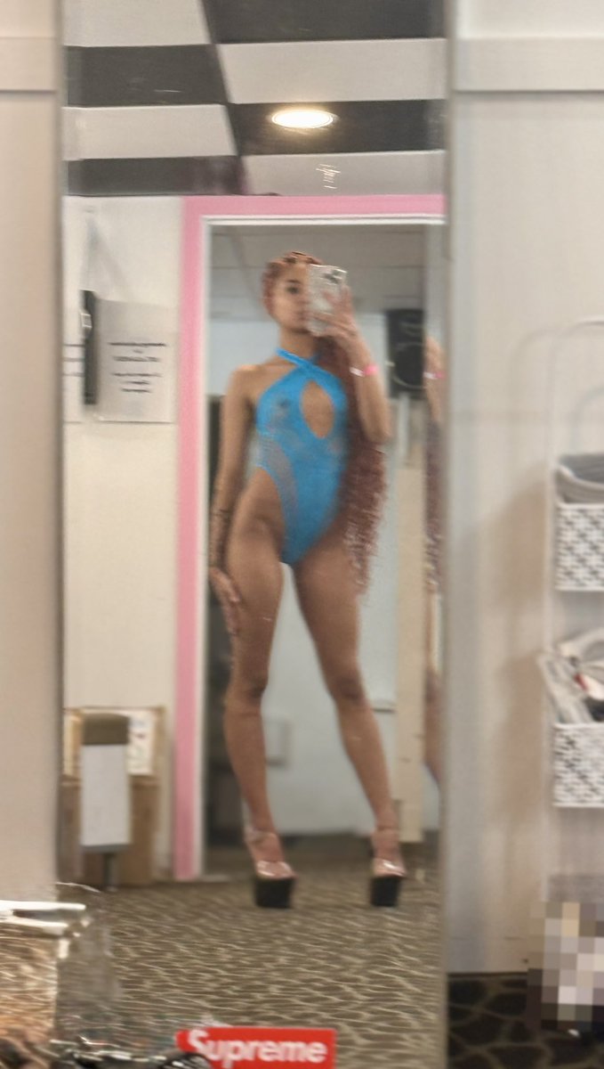 Hennesy$ tweet media