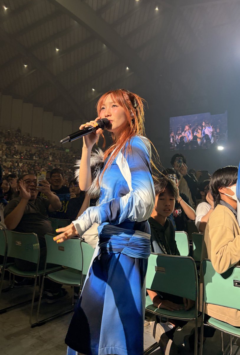 YOASOBIライブin沖縄めちゃ良かった🫶目の前まで来てくれた🙈