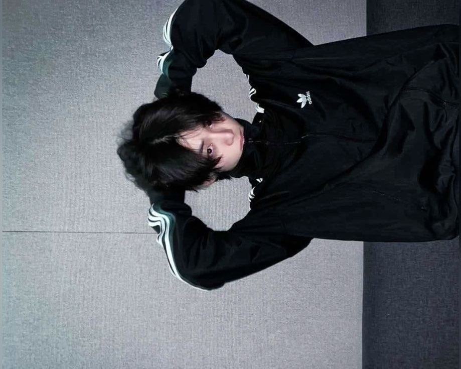 something about taesan in adidas thats just………… lethal