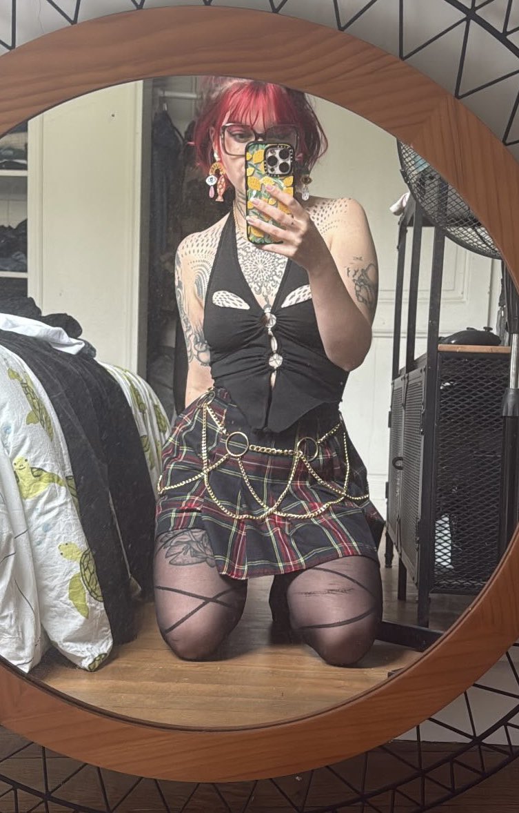 Lucylle - 🎨 tweet media